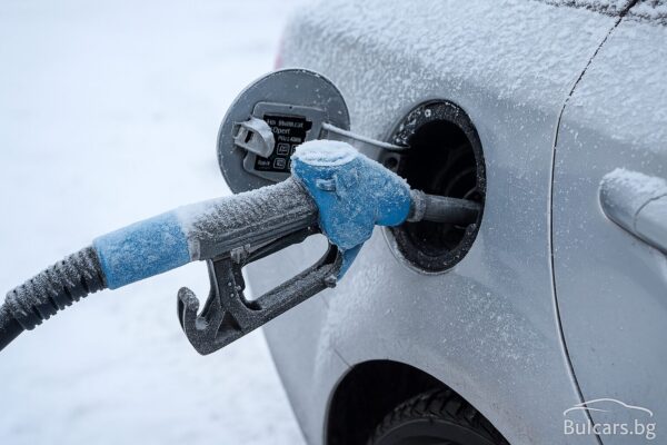 Как да се справим със замръзнала нафта? Неприятно, но ето че има начин